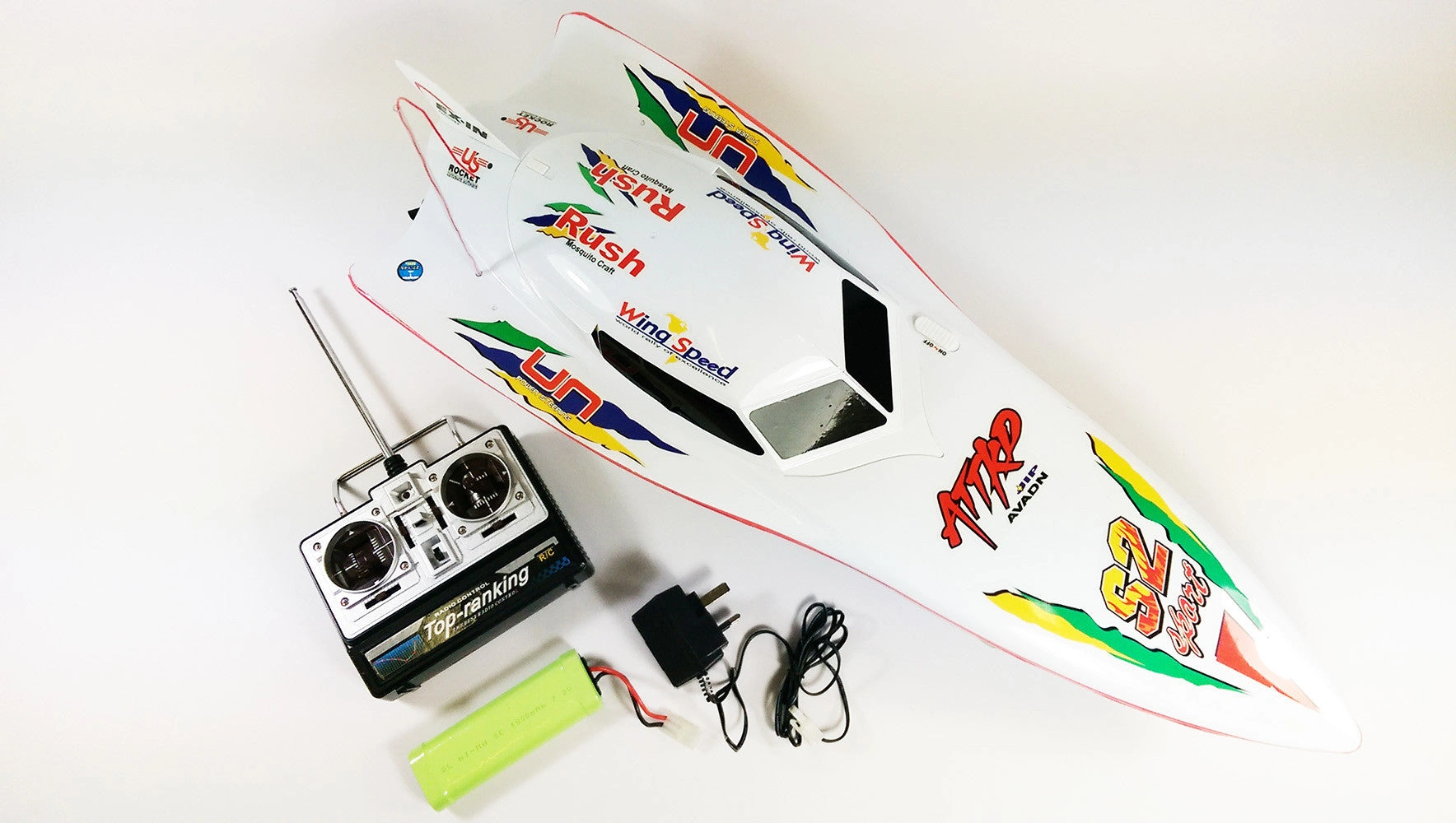 Syma White Speed Boat RC Racing Fun on Water